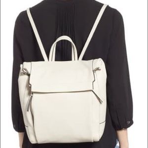 ♥️ Vince Camuto backpack